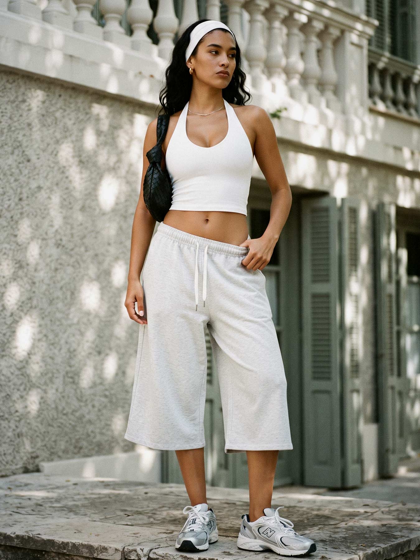 Yeoreo Daiwrci Low Rise Capri Pants