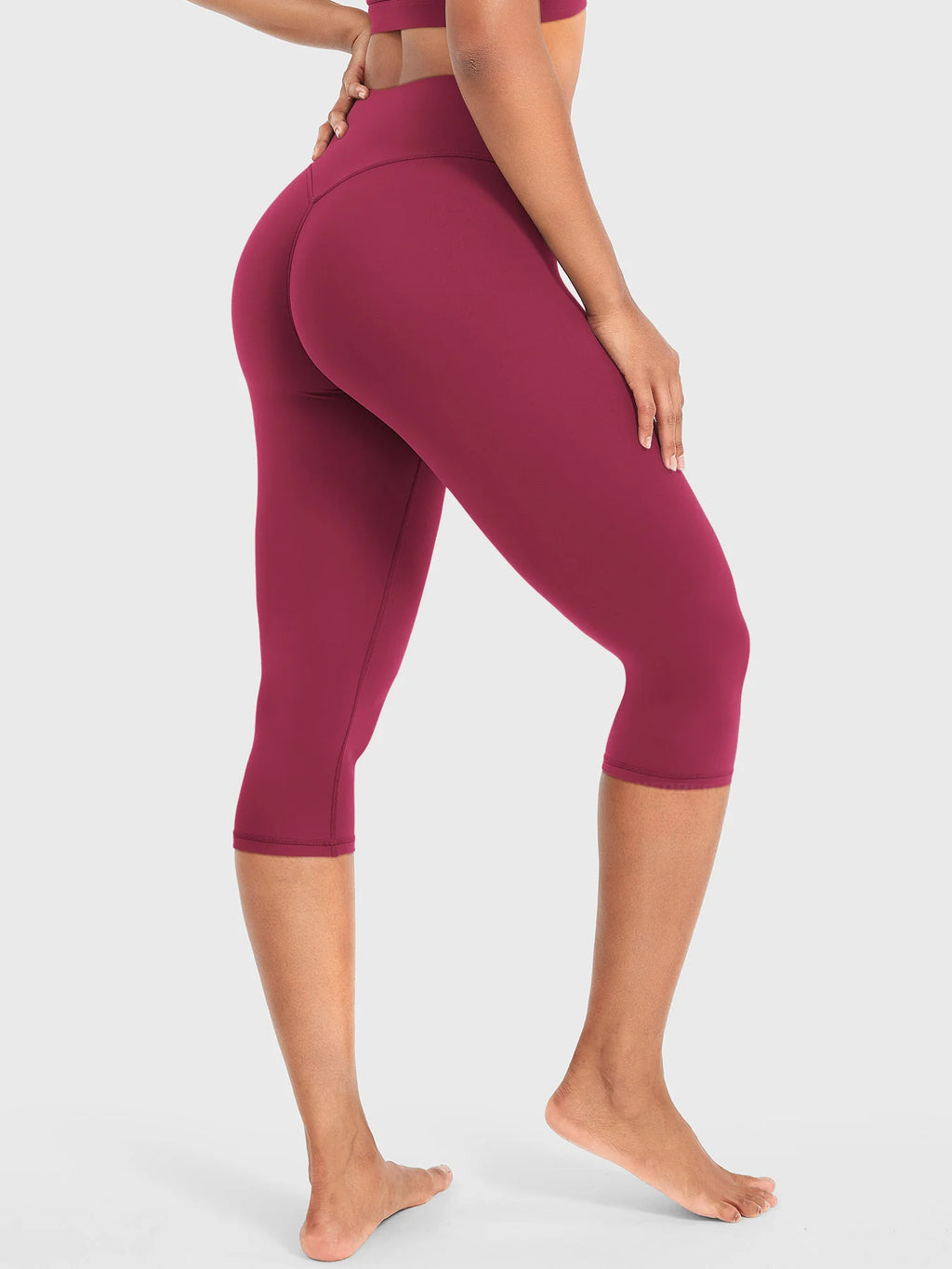 Yeoreo Nailly Capri Leggings