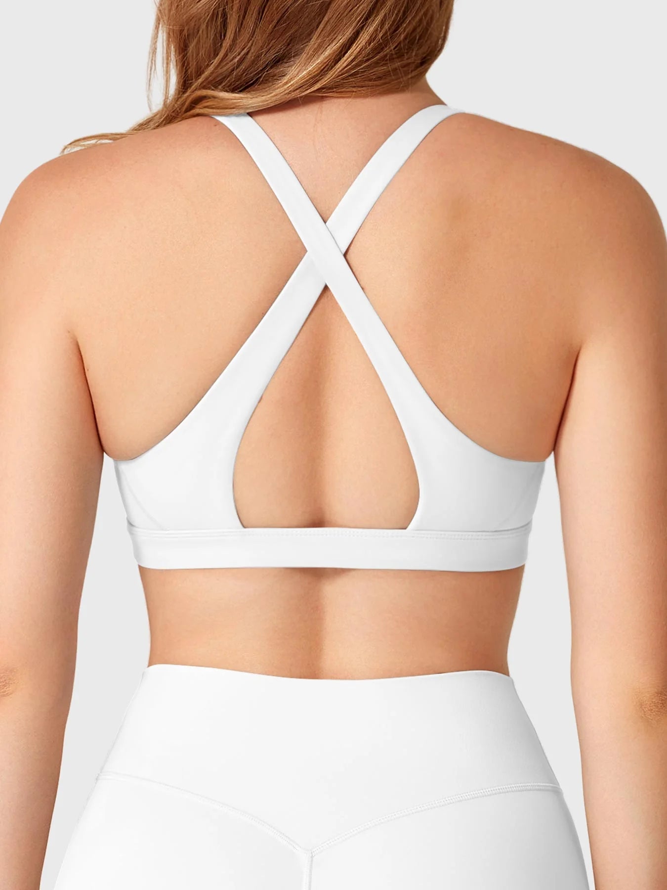 Yeoreo Wafiya Cross Back Sports Bra