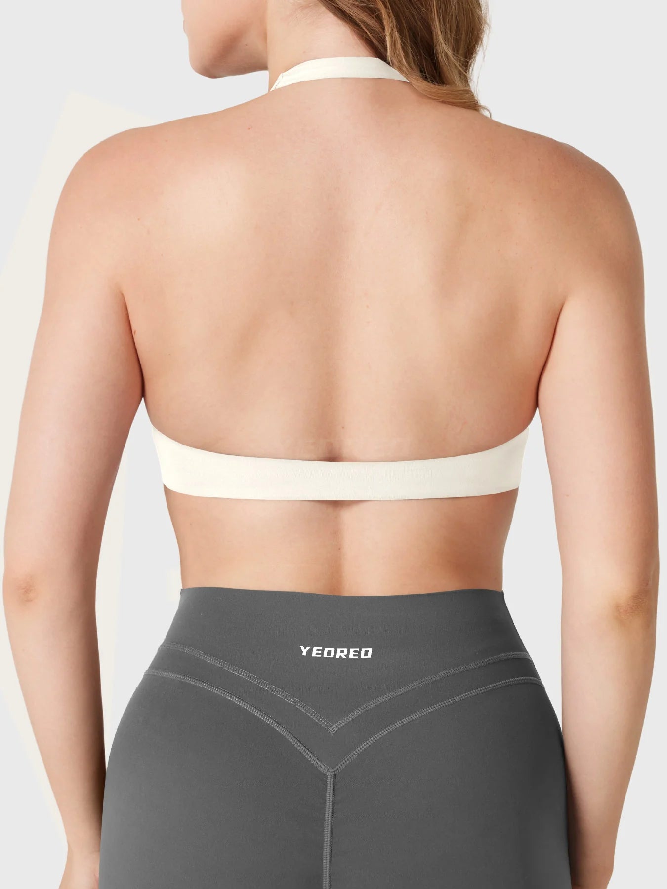 Yeoreo Laarni Halter Backless Sports Bra