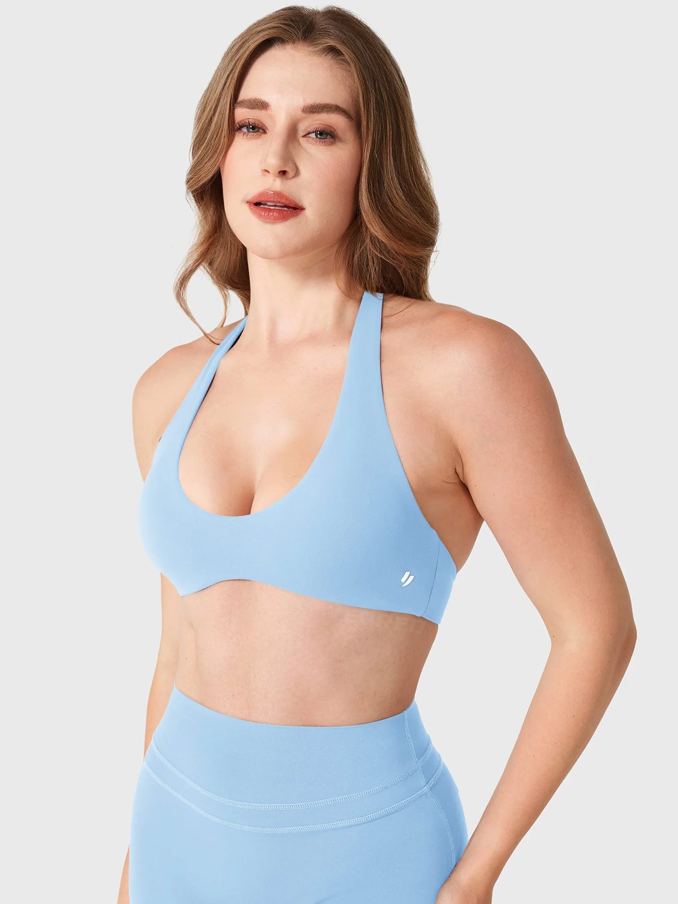 Yeoreo Laarni Halter Backless Sports Bra