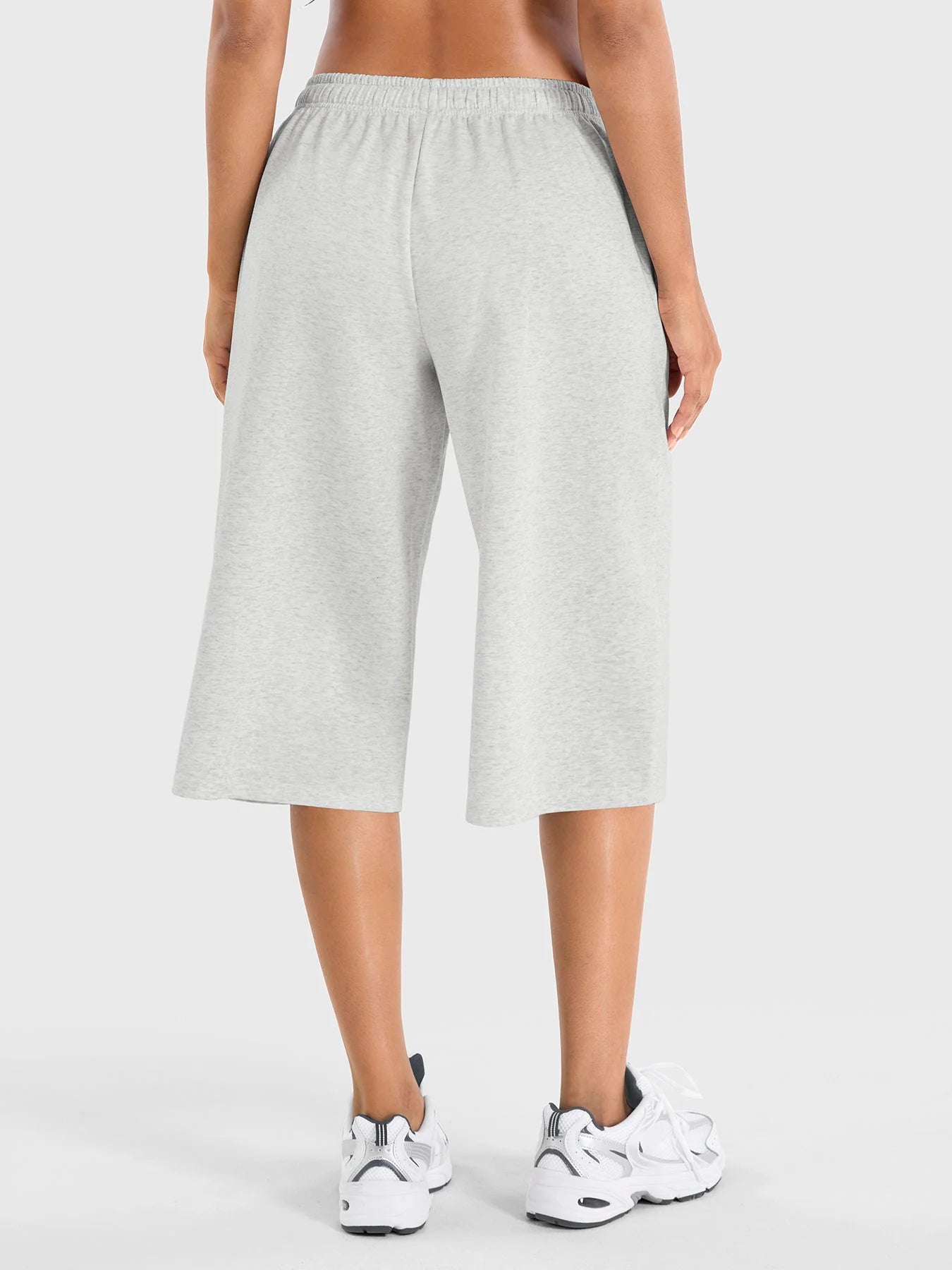 Yeoreo Daiwrci Low Rise Capri Pants