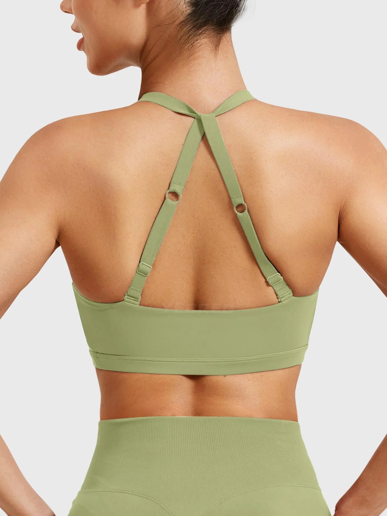 Yeoreo Micaela Twist Front Sports Bra