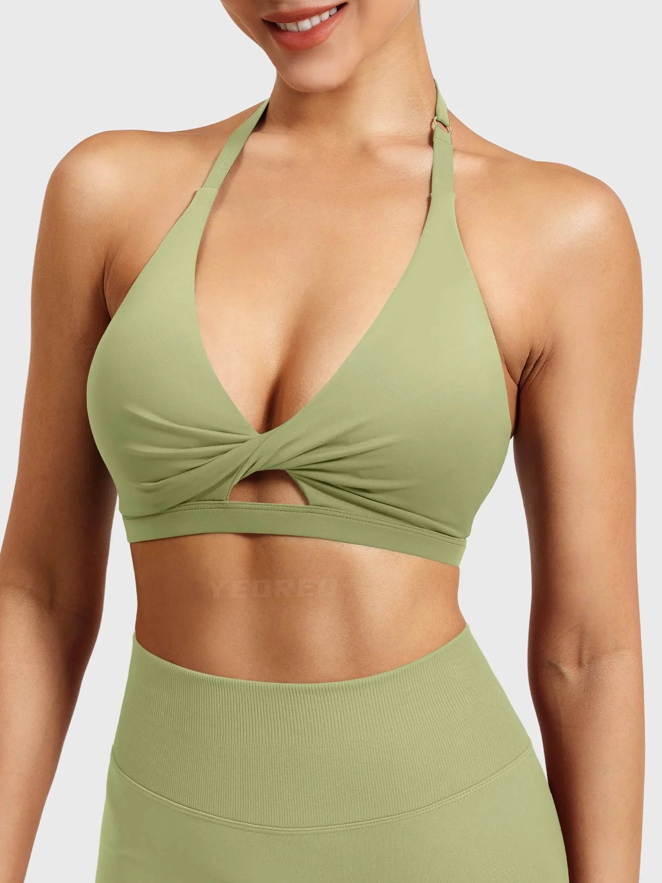 Yeoreo Micaela Twist Front Sports Bra