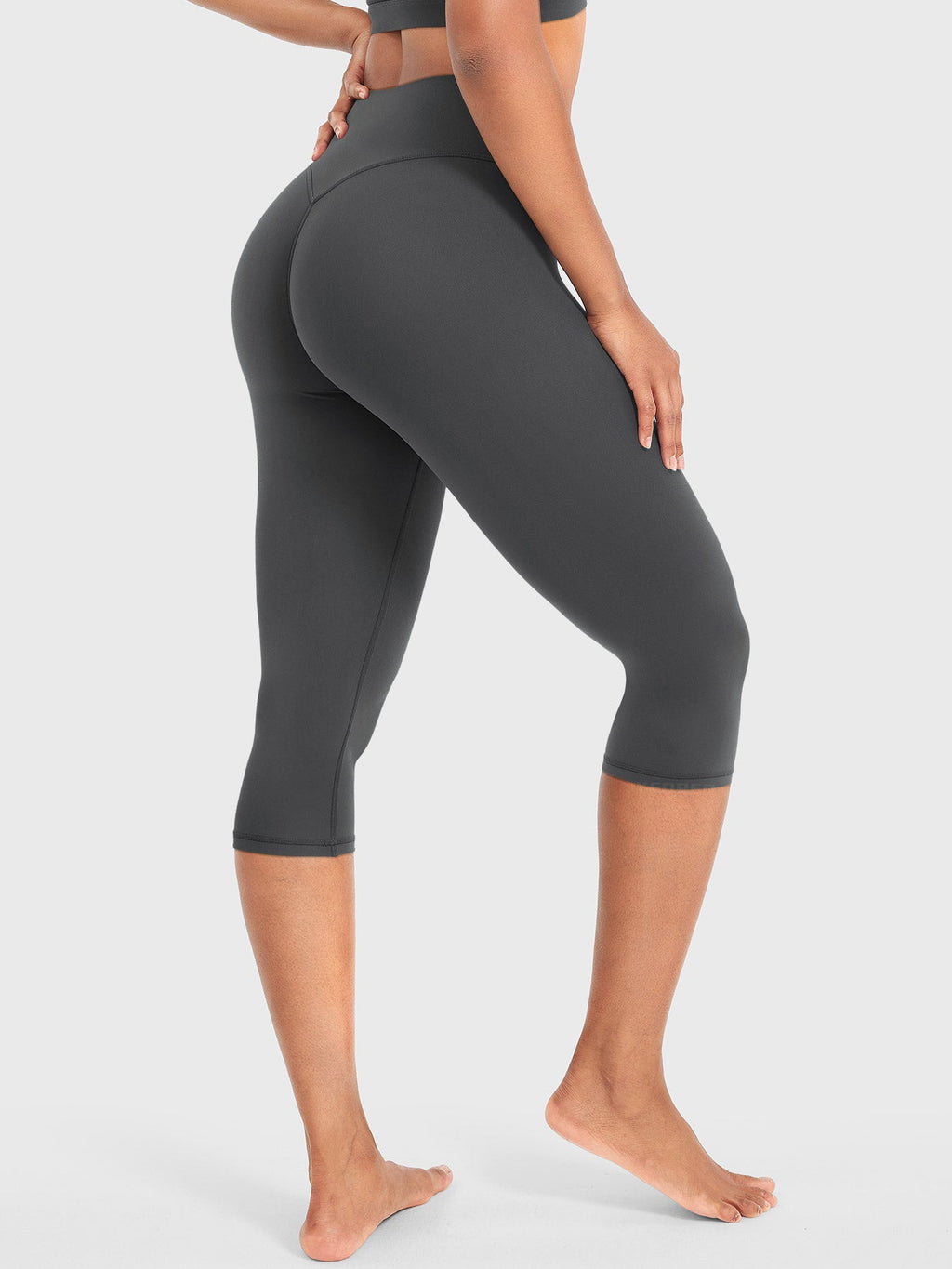 Yeoreo Nailly Capri Leggings