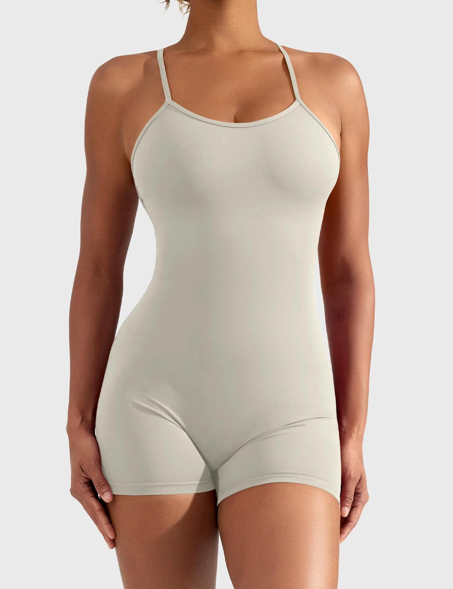Yeoreo Liza V-Back Romper