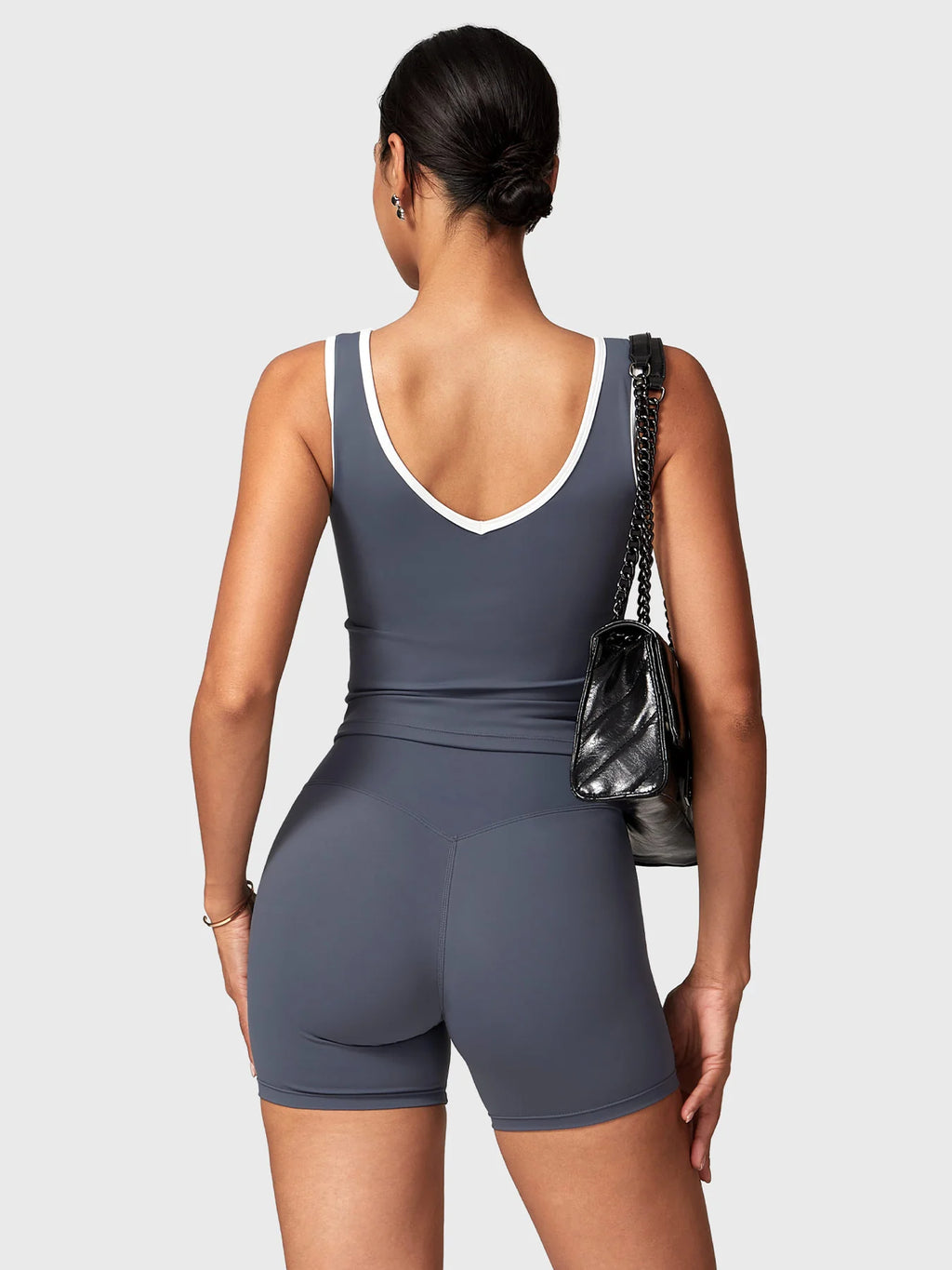 Yeoreo Alberta Contrast Trim Shorts Sports Set