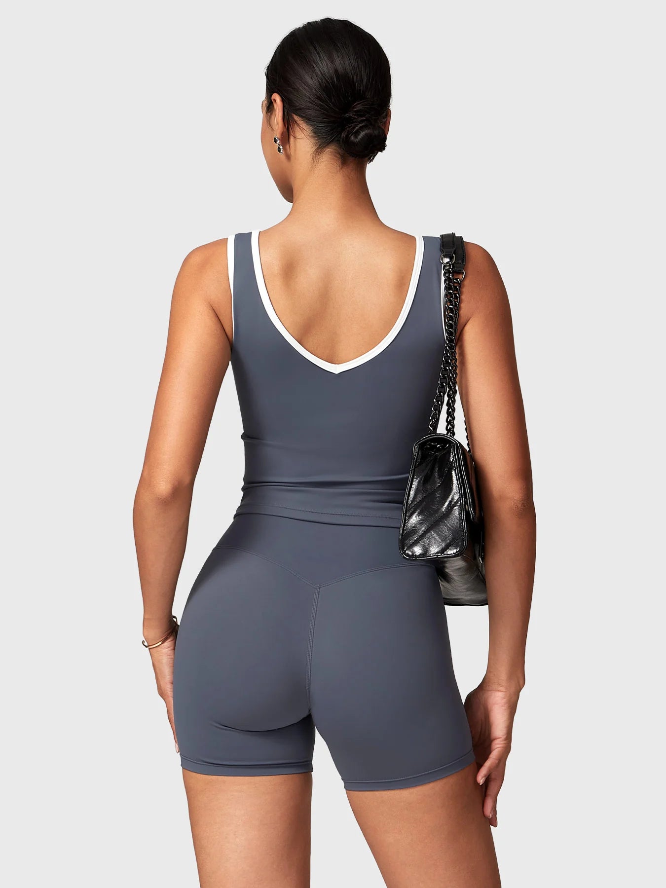 Yeoreo Alberta Contrast Trim Shorts Sports Set