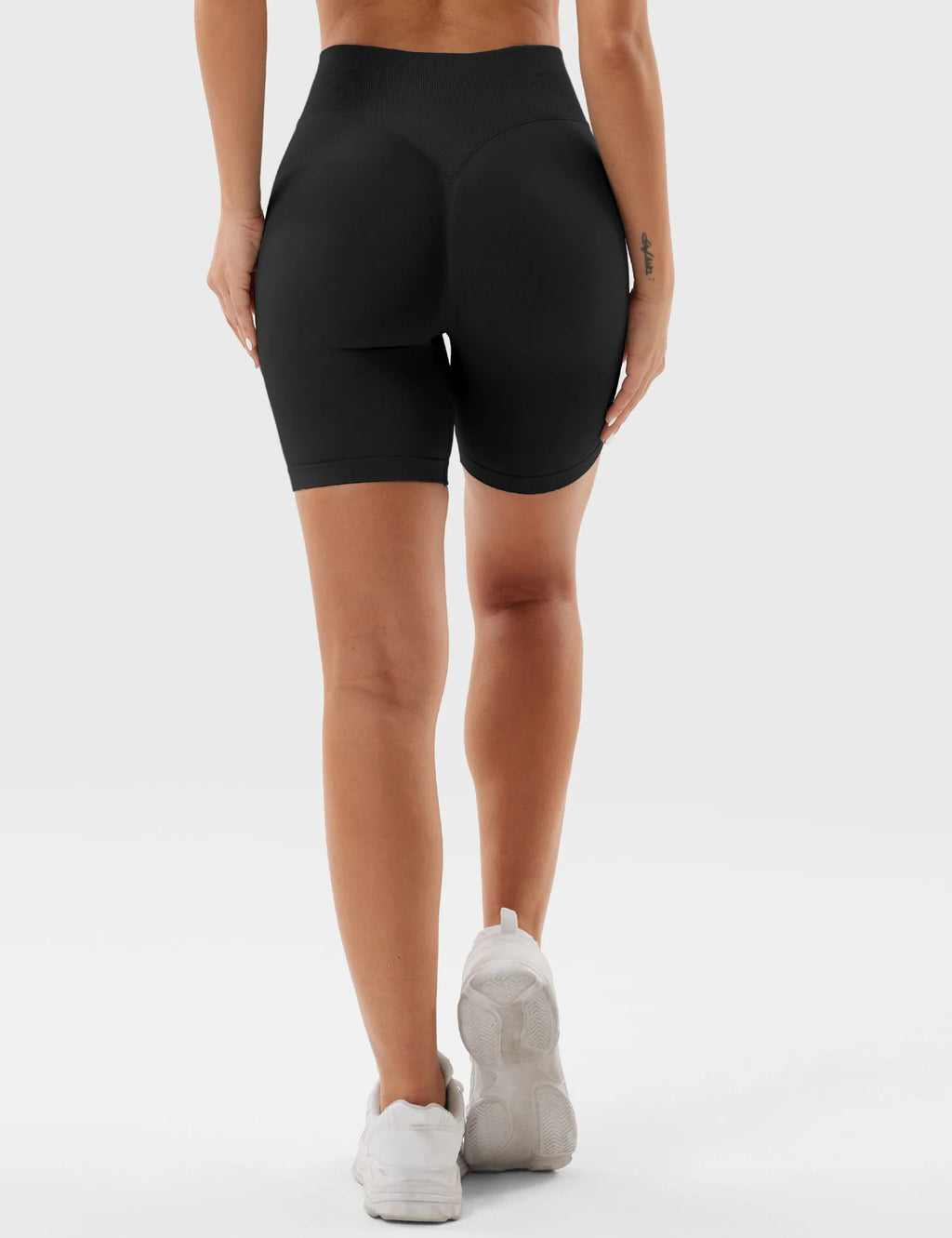 Yeoreo Eileen 6” SoftHue Shorts