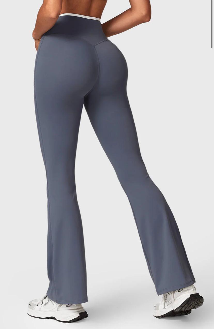 Yeoreo Alberta Contrast Trim Flare Leggings