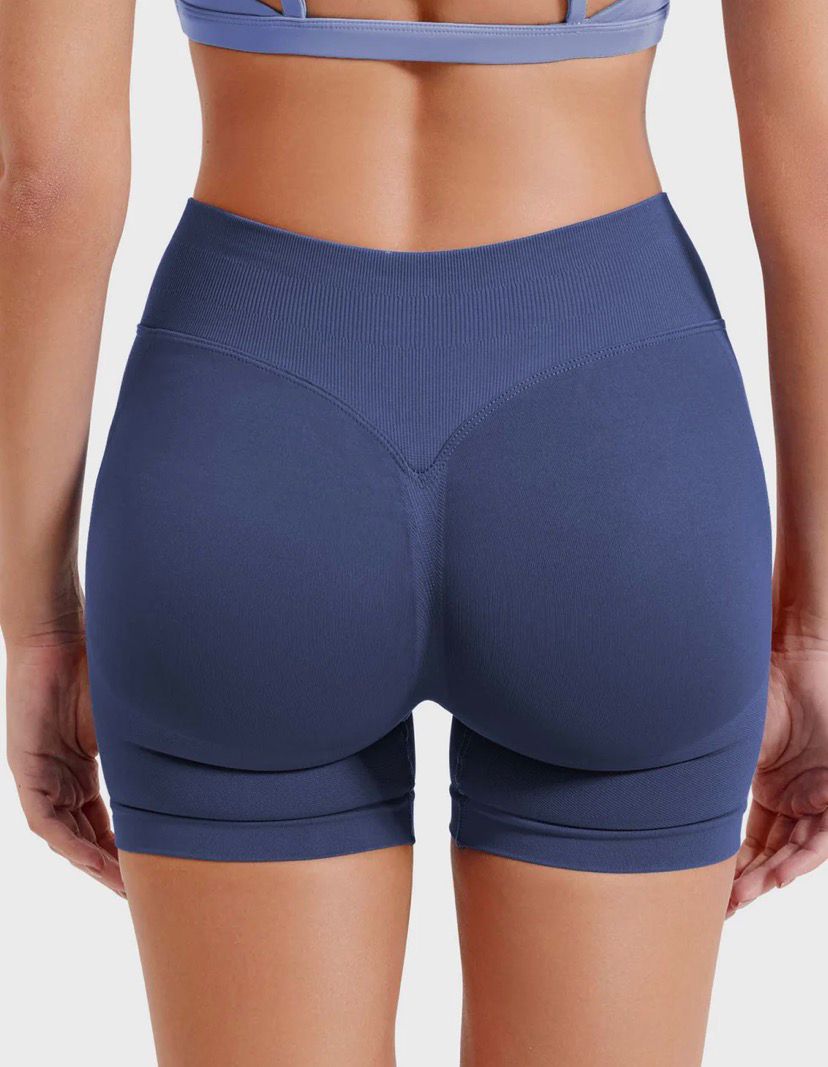 Yeoreo Eileen 4.5" SoftHue Shorts