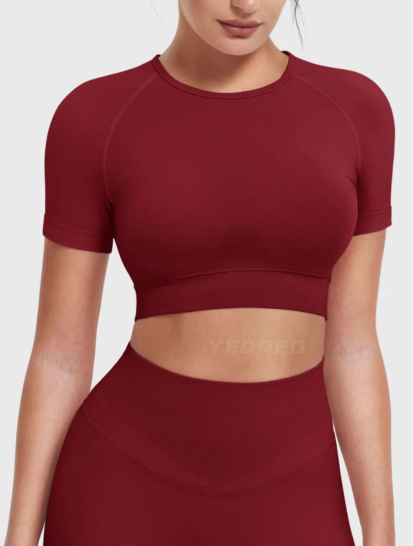 Yeoreo Caliyta SoftHue Crop Top