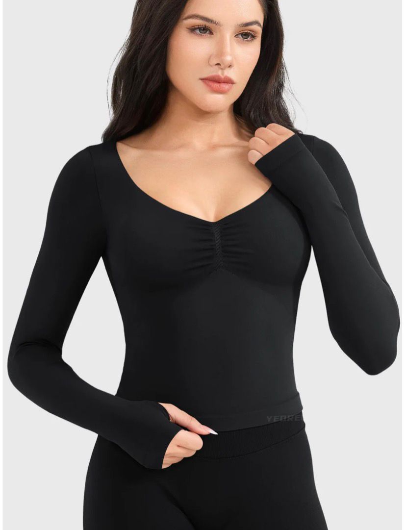 Yeoreo Agniee Seamless Long Sleeve Top