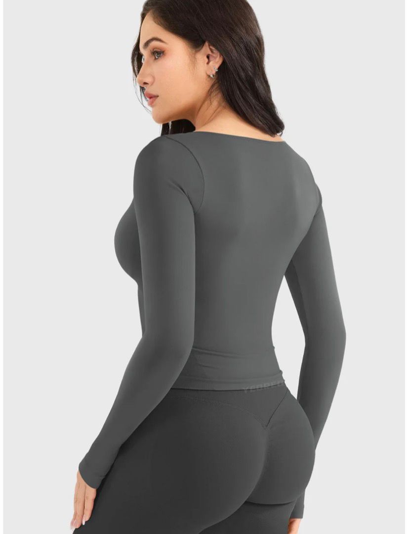 Yeoreo Agniee Seamless Long Sleeve Top