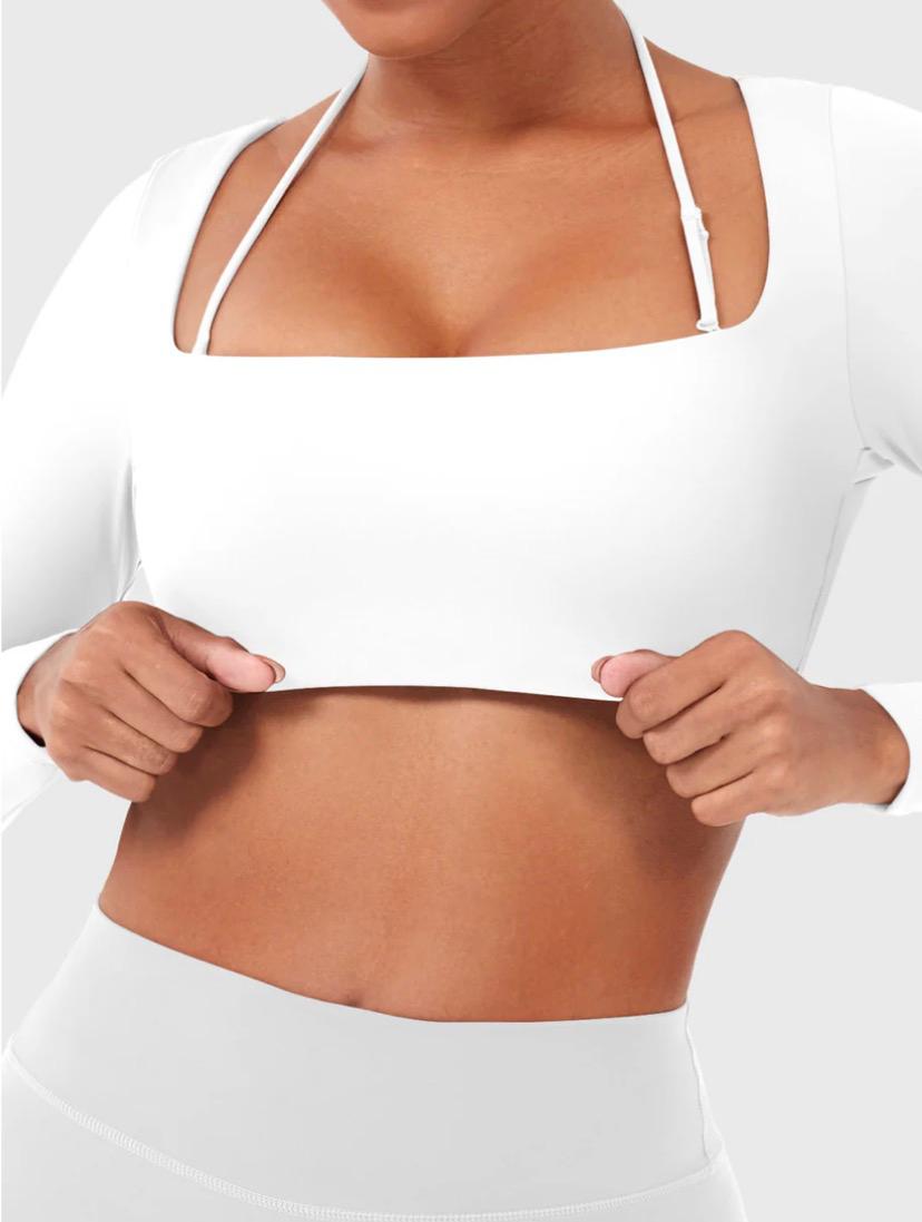 Yeoreo Violie Long Sleeve Crop Top