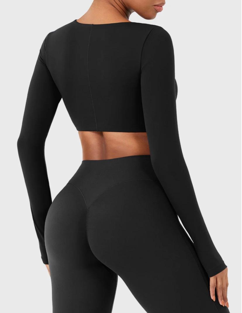 Yeoreo Agantha Ruched Long Sleeve Top