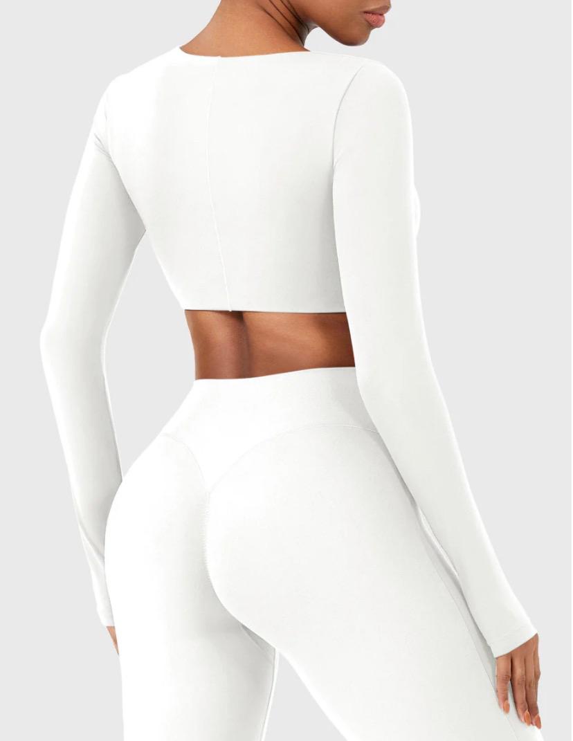 Yeoreo Agantha Ruched Long Sleeve Top