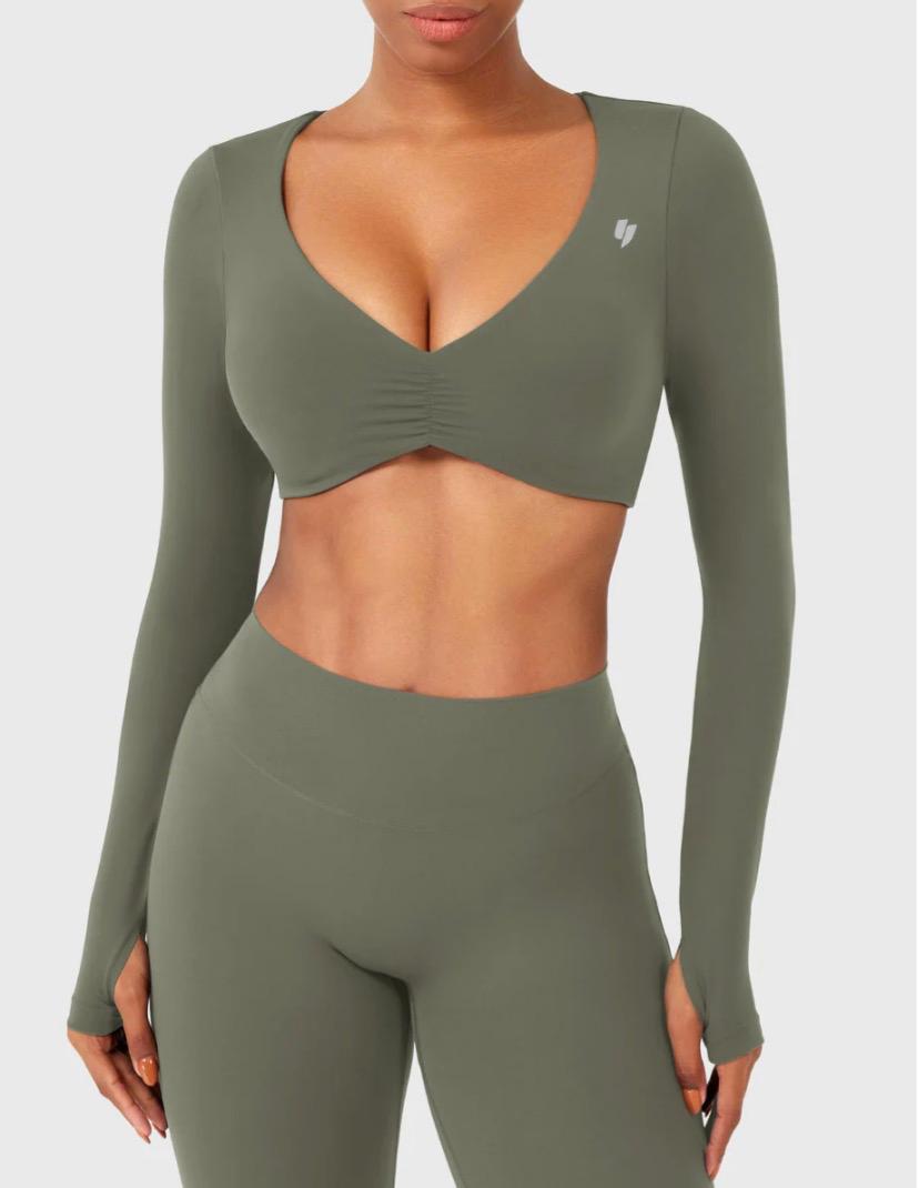 Yeoreo Agantha Ruched Long Sleeve Top