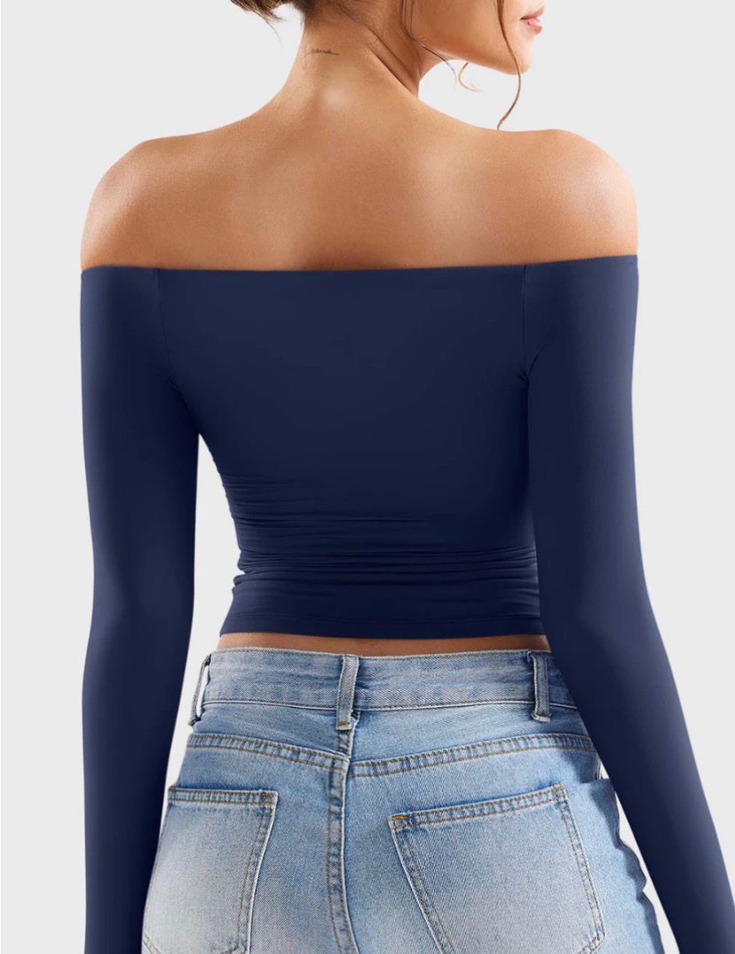 Yeoreo Luzlie Off Shoulder Top