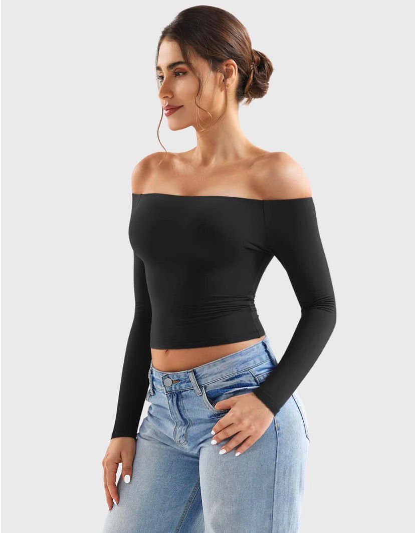 Yeoreo Luzlie Off Shoulder Top