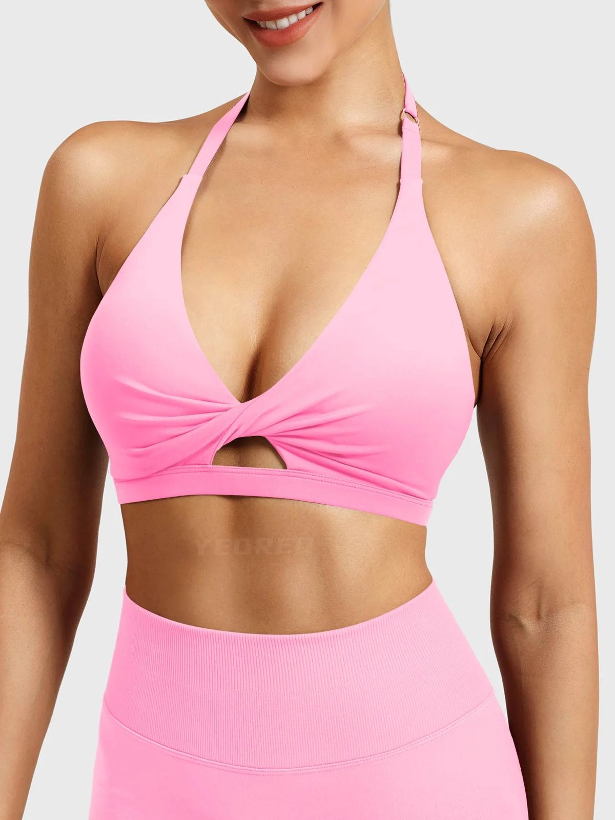 Yeoreo Micaela Twist Front Sports Bra