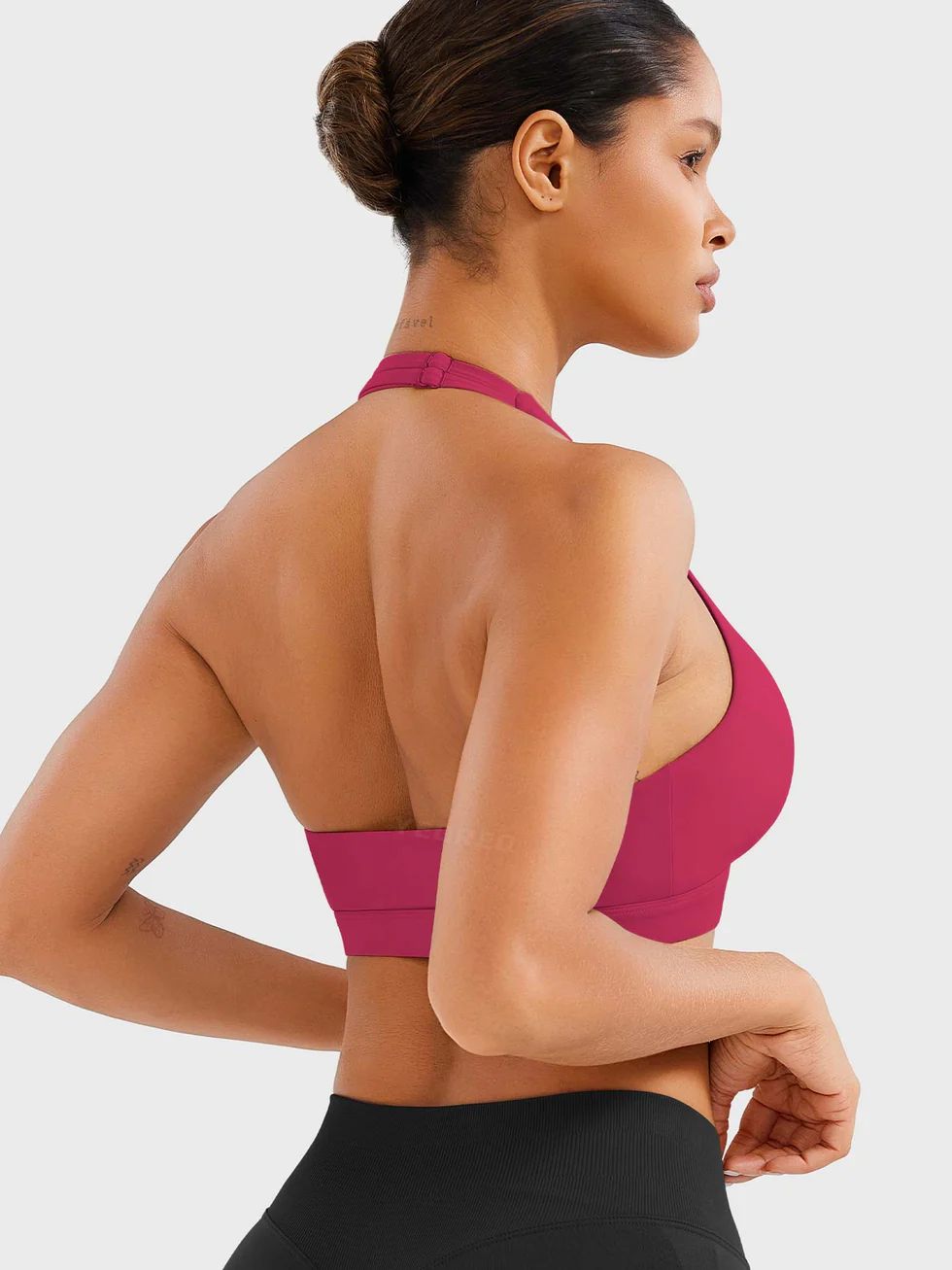 Yeoreo Amilie Halter Sports Bra