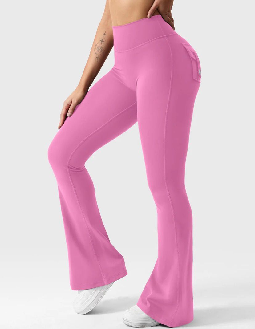 Yeoreo Brittany Flared Leggings with Pockets
