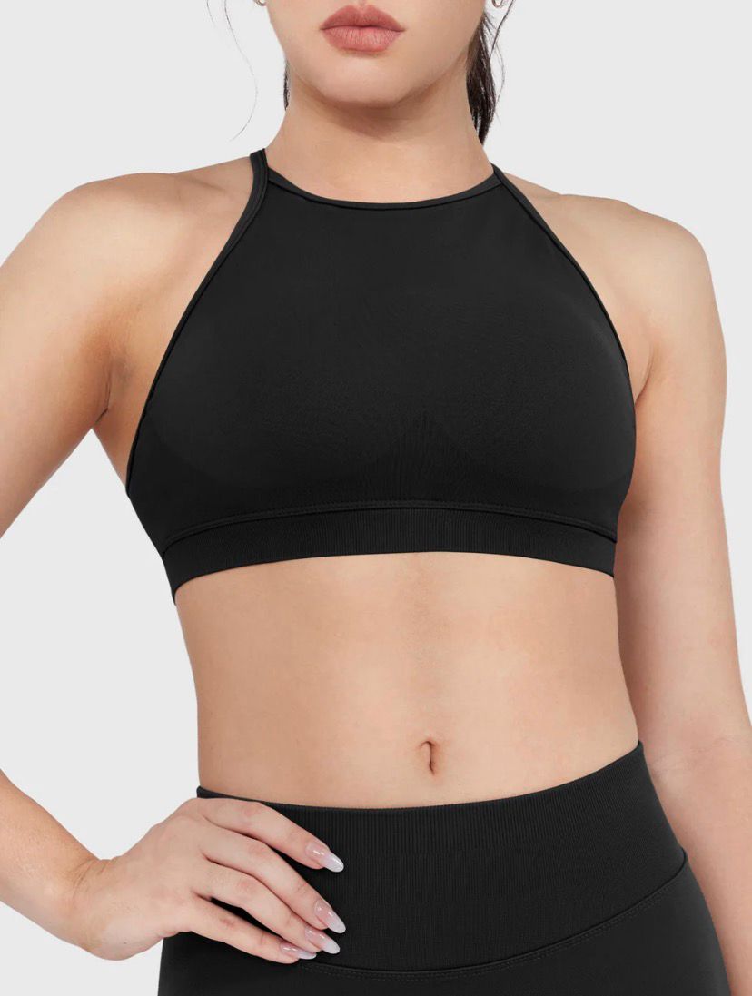 Yeoreo Acuffny High Neck Backless Sports Bra
