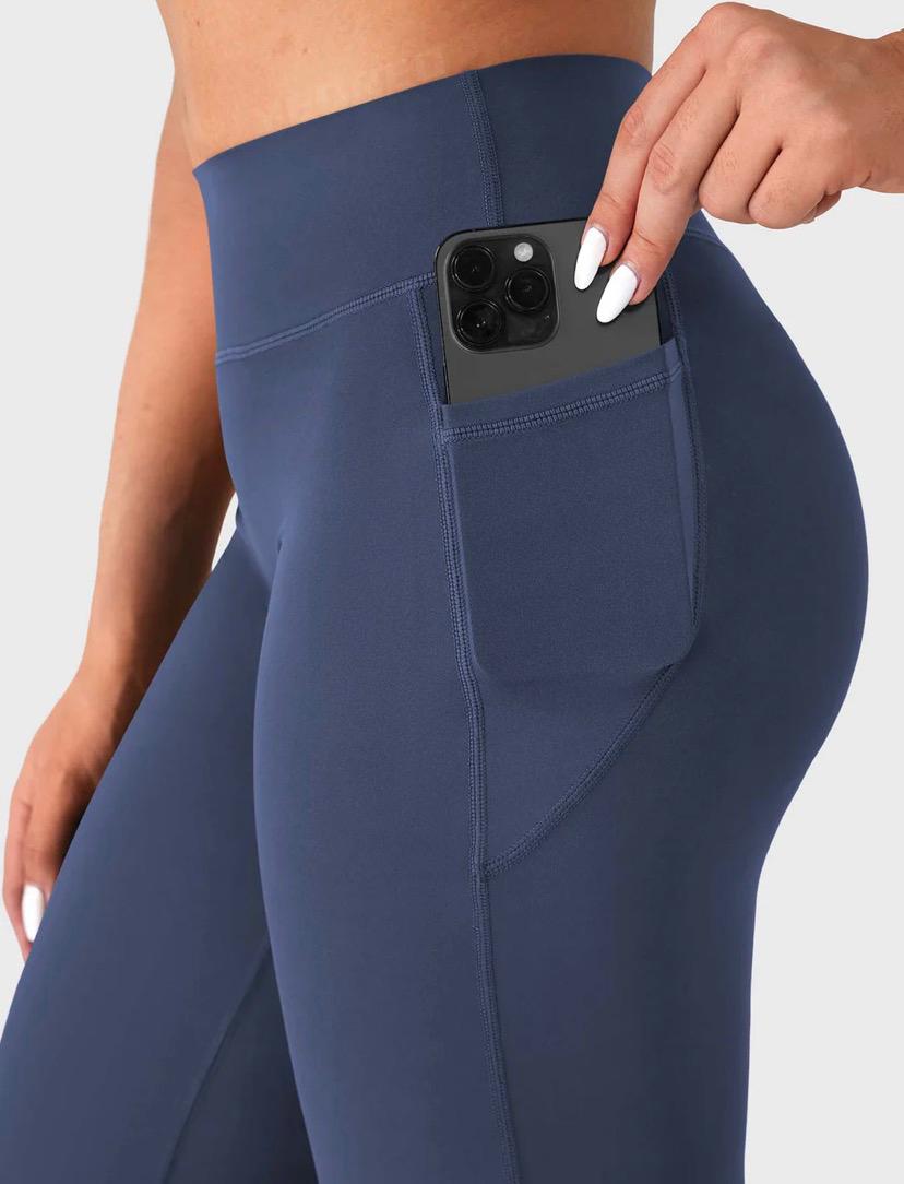 Yeoreo Dagfinn 31.5" Straight Leg Leggings with Pockets