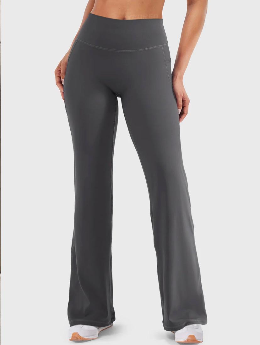 Yeoreo Dagfinn 31.5" Straight Leg Leggings with Pockets