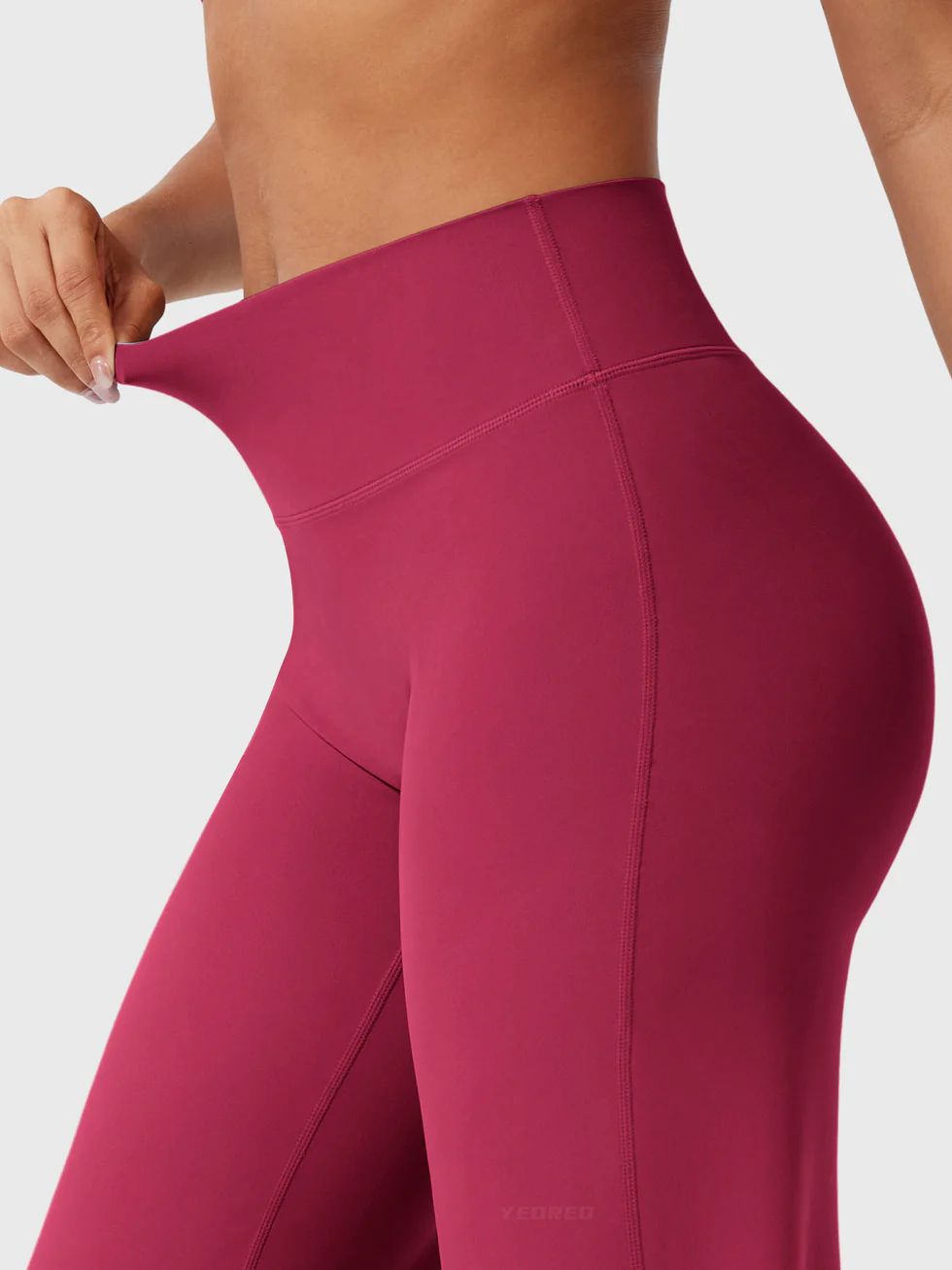 Yeoreo Eddiy 31.5" Straight Leggings