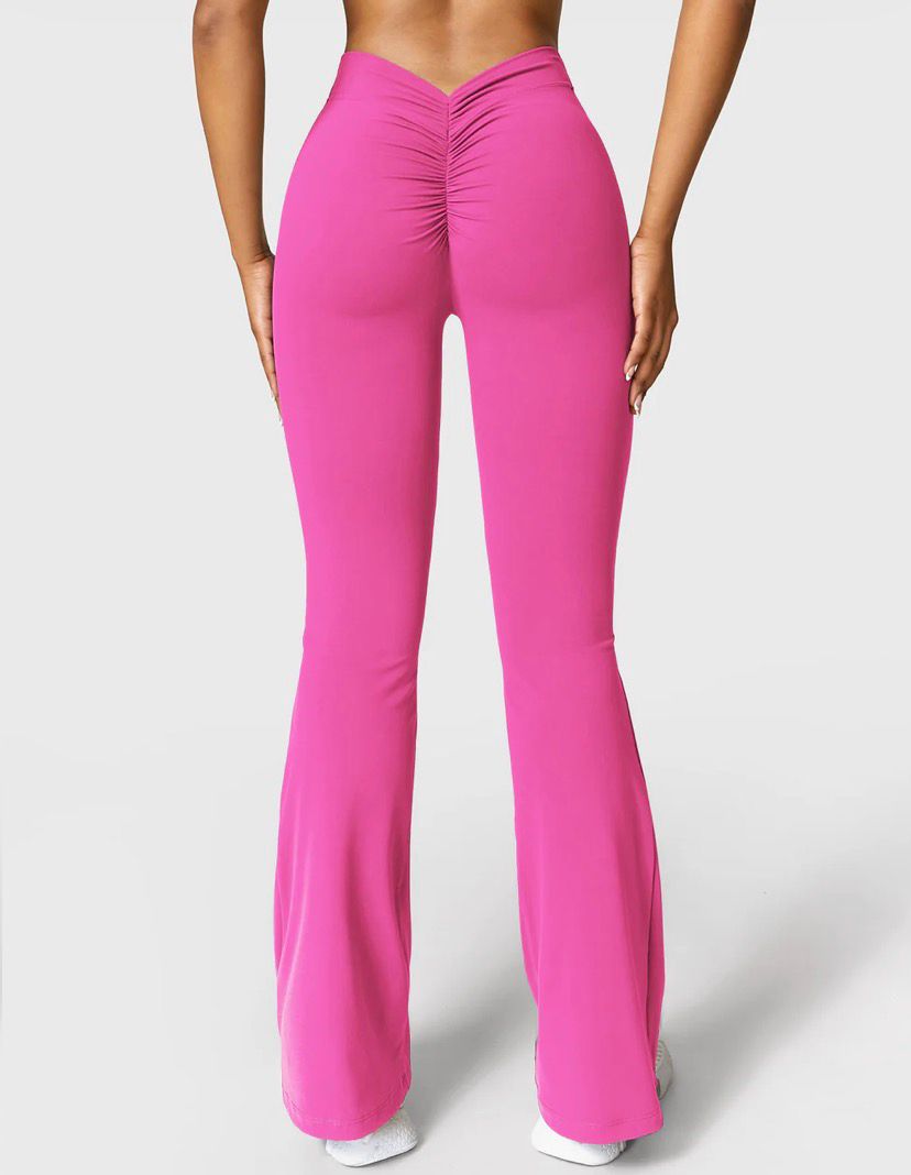 Yeoreo Daze V-Back Flare Leggings