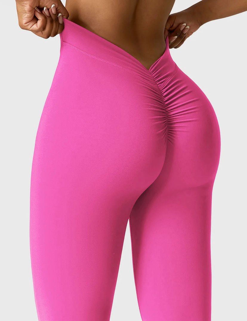 Yeoreo Daze V-Back Flare Leggings