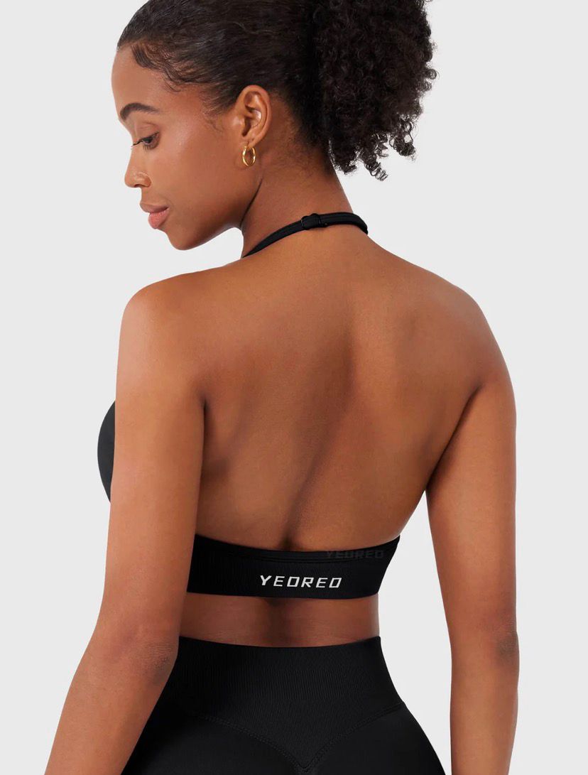 Yeoreo Vanie SoftHue Halter Sports Bra