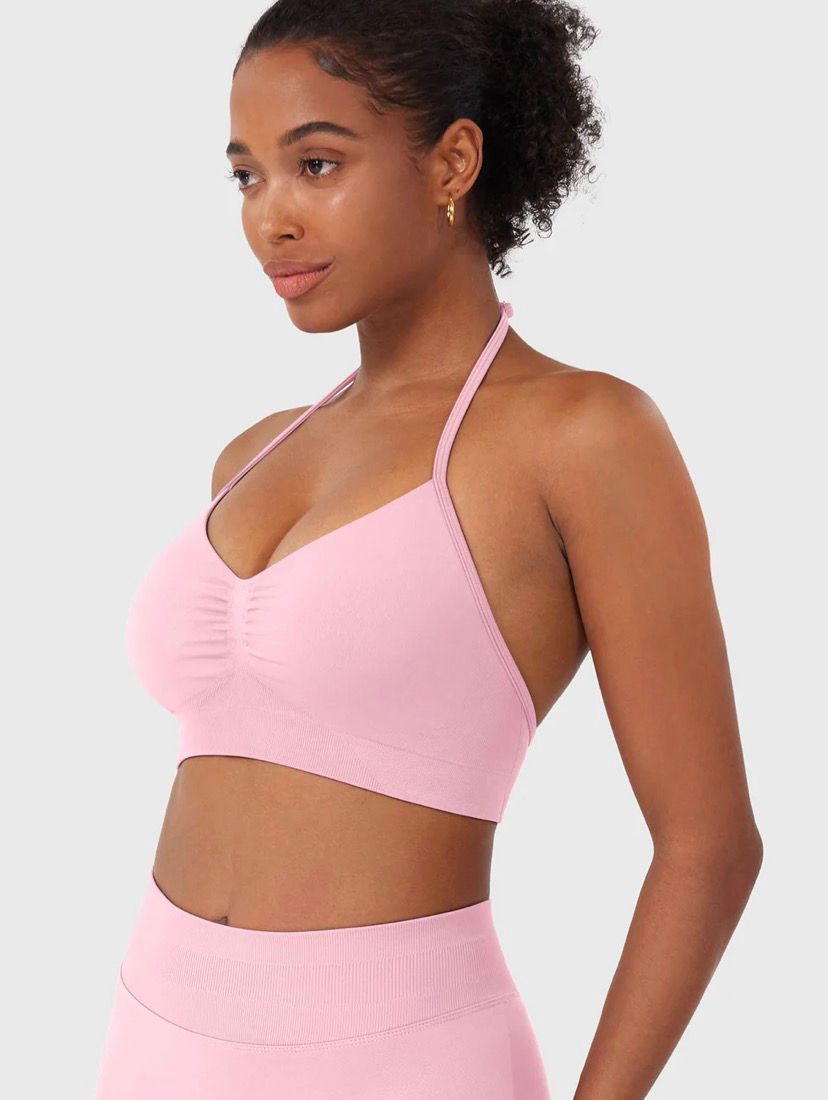 Yeoreo Vanie SoftHue Halter Sports Bra