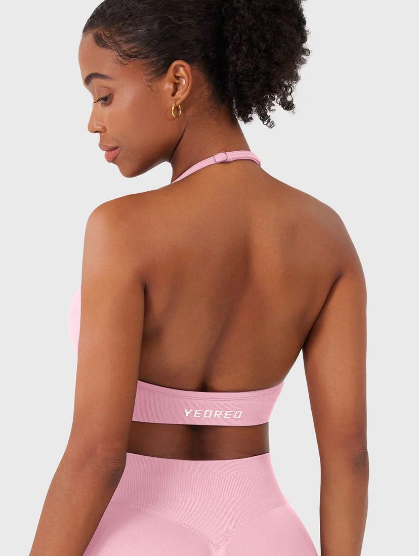 Yeoreo Vanie SoftHue Halter Sports Bra