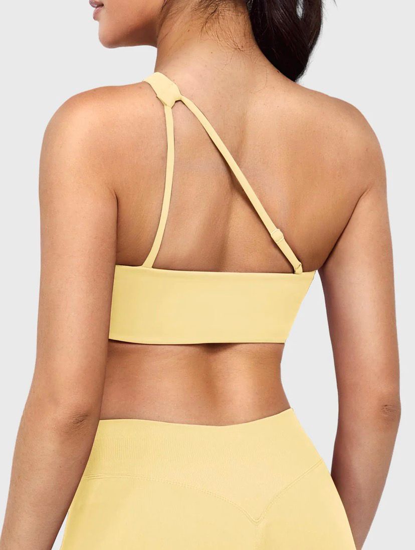 Yeoreo Claranie One Shoulder Sports Bra
